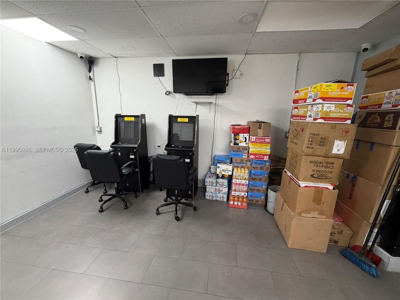 Grocery Store For Sale, Miami, FL 33155 Photo