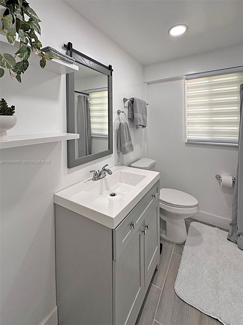 158 Pearl Ave , Plantation Key, FL 33070 Photo