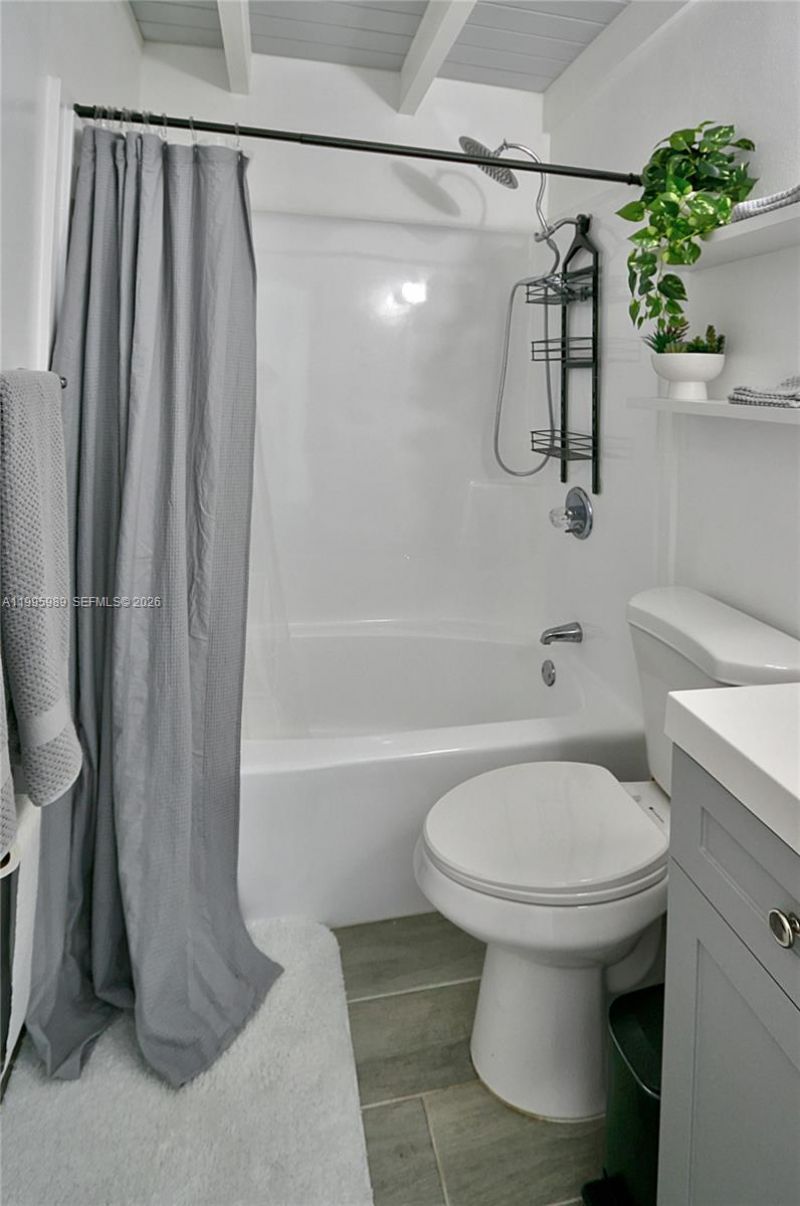 158 Pearl Ave , Plantation Key, FL 33070 Photo