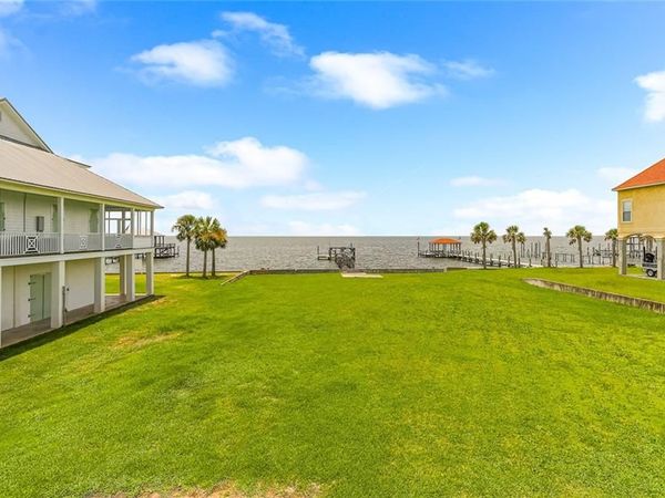 36 TREASURE ISLE Drive, Slidell, LA 70461