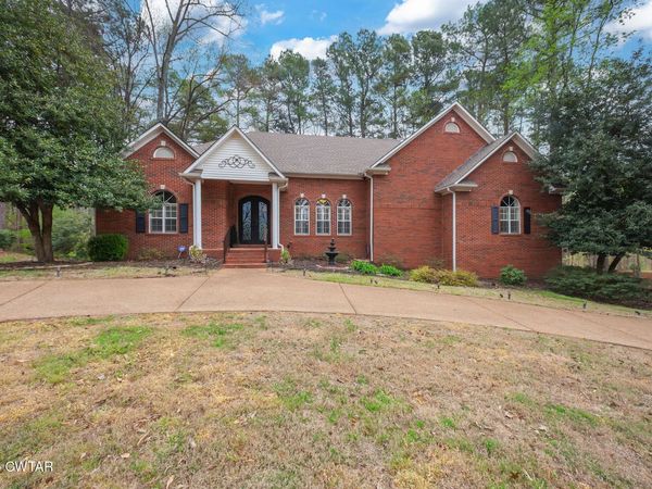 16 Fields Chase , Jackson, TN 38305