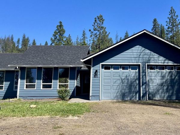 522 Hudspeth Lane, Shady Cove, OR 97539