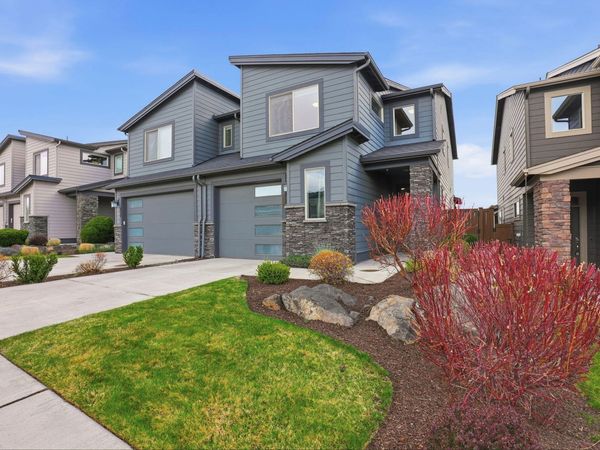 63148 NE Hadley Place, Bend, OR 97701