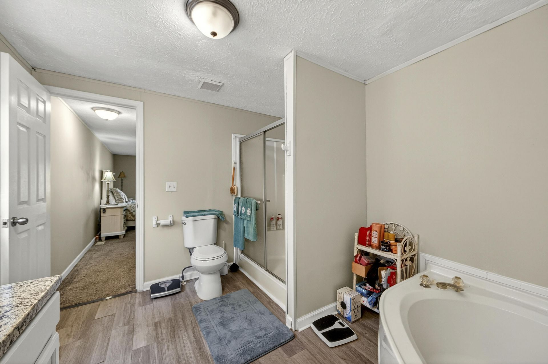 1093 Tobacco Road Photo 15
