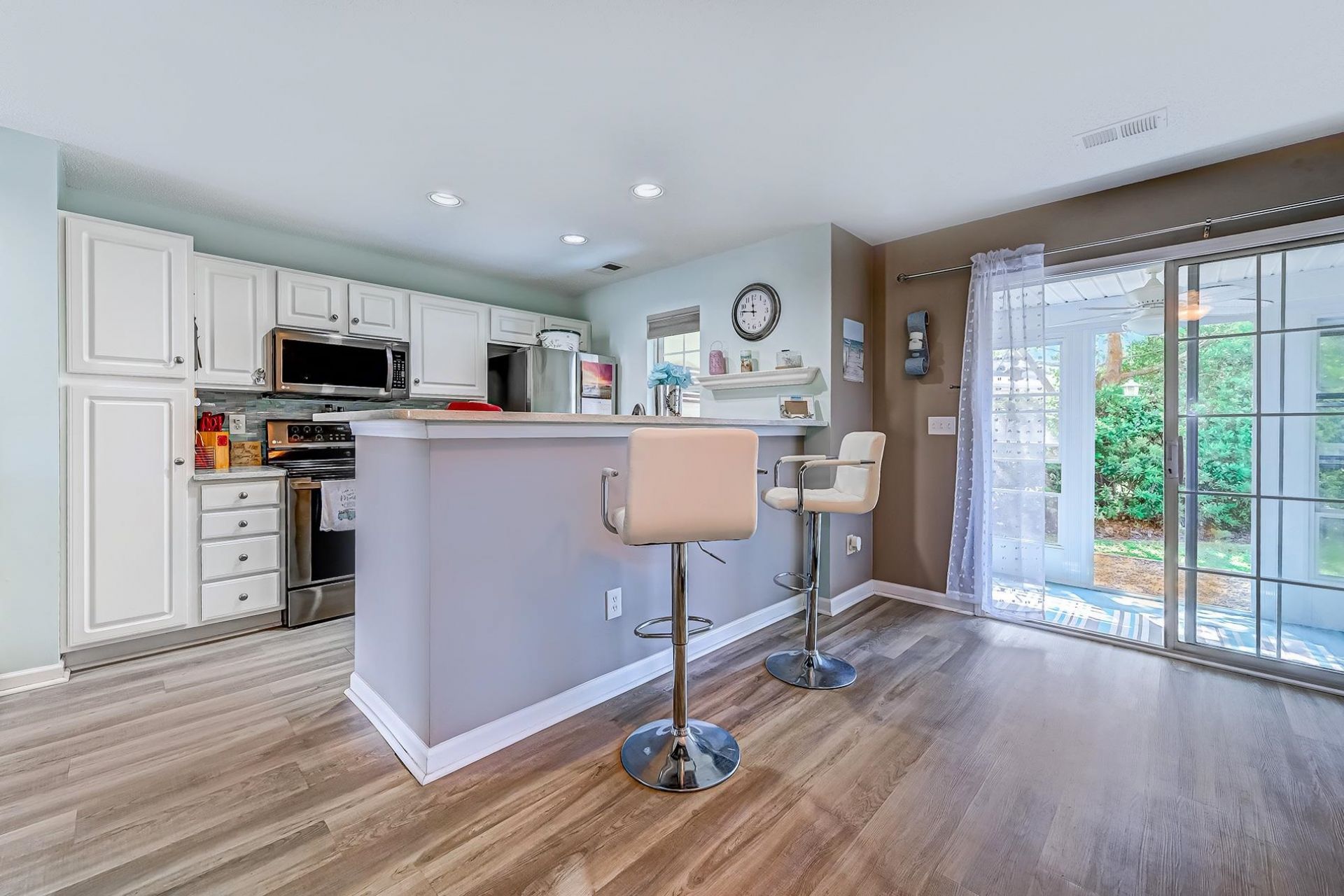 764 Wilshire Ln. Photo 18