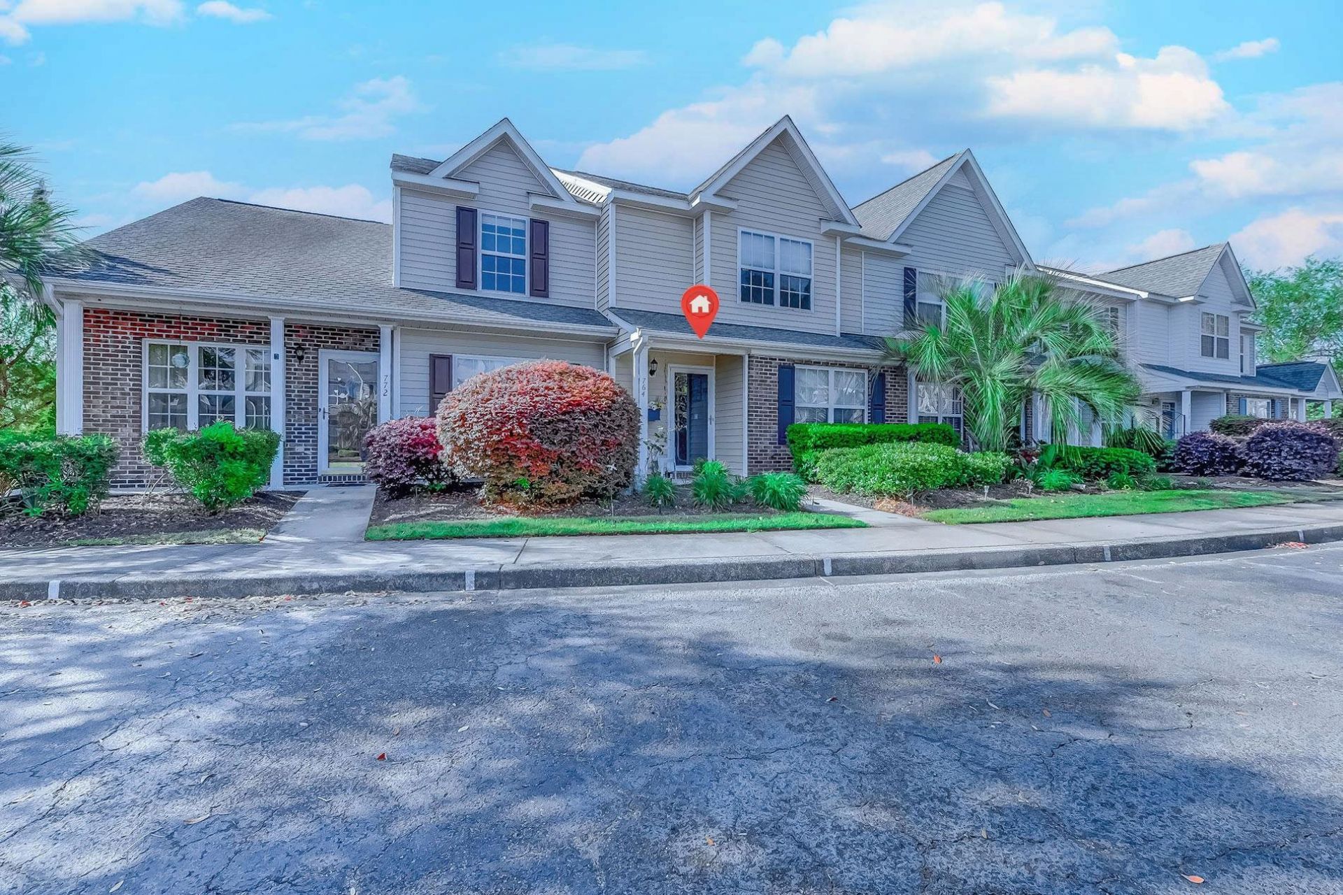 764 Wilshire Ln. Photo 2