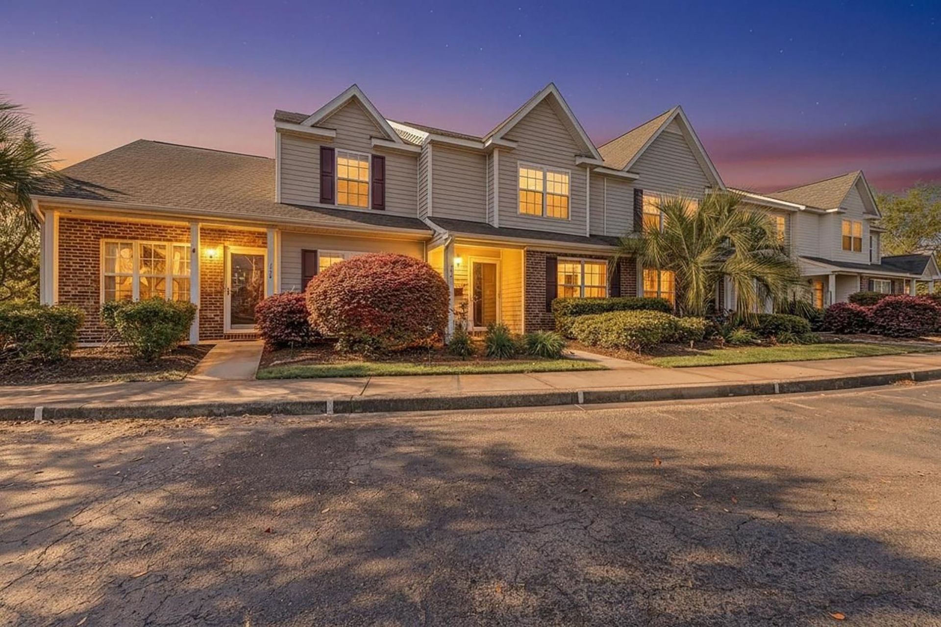 764 Wilshire Ln. Photo 3