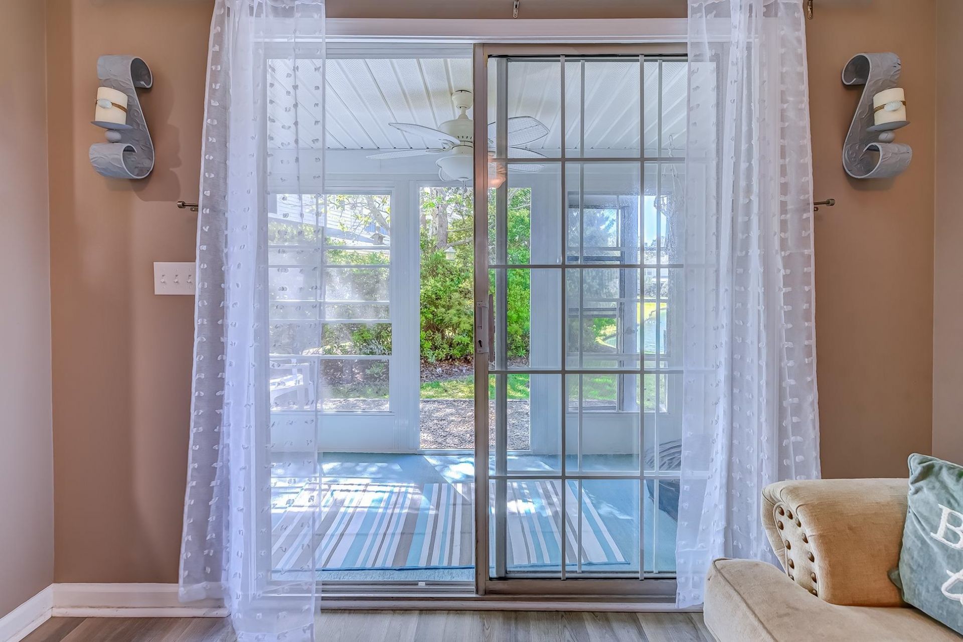 764 Wilshire Ln. Photo 37