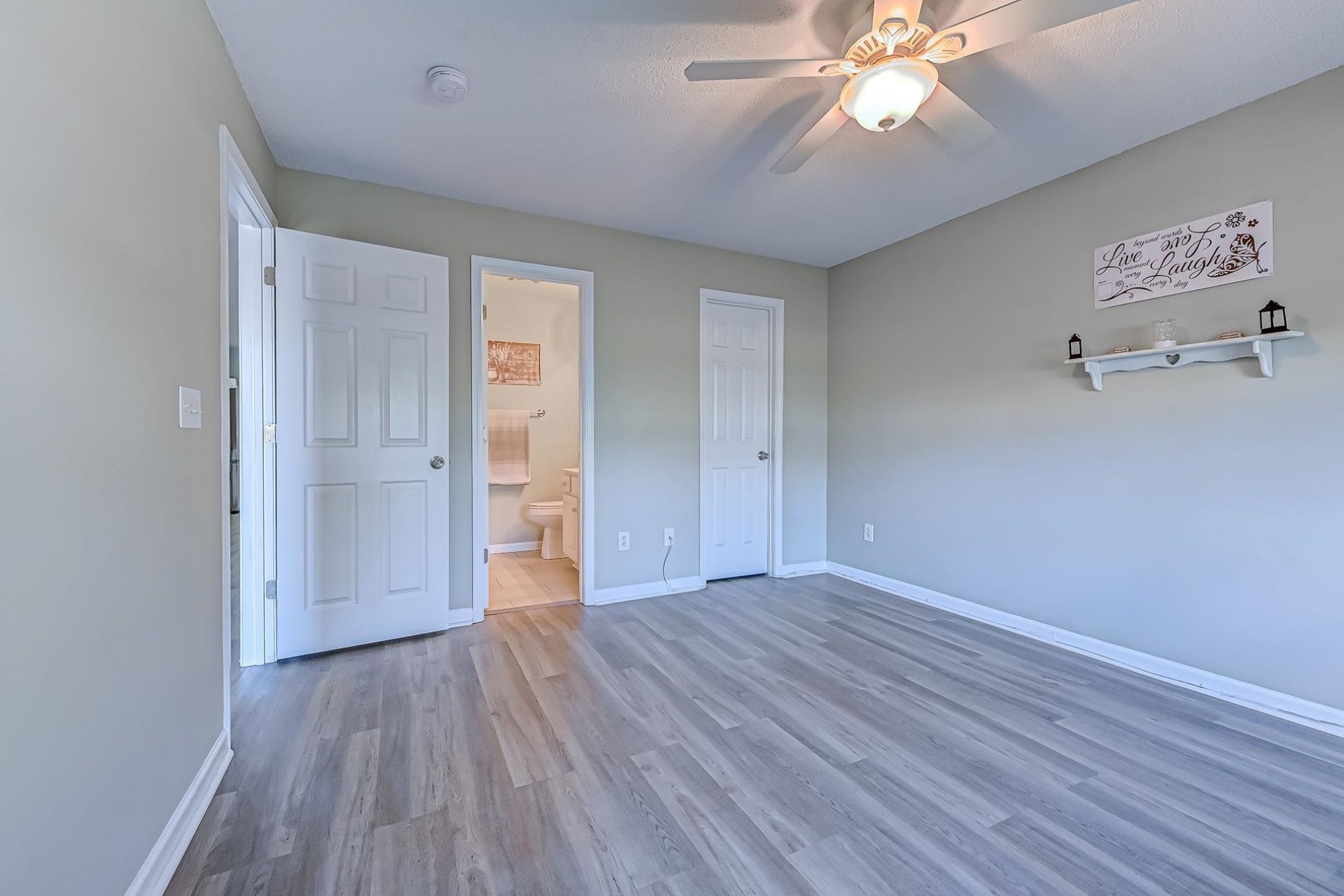 764 Wilshire Ln. Photo 7