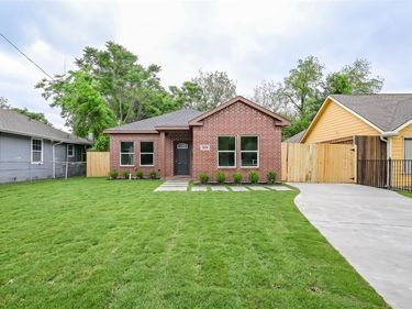 3610 Frank, Dallas, TX 75210