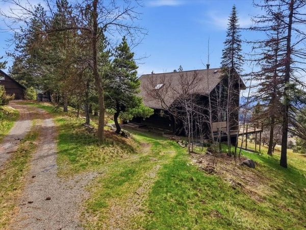 6304 E Custer Ln, Spokane, WA 99223