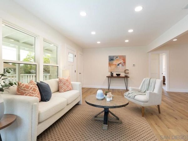 3892 Bass St., La Mesa, CA 91941