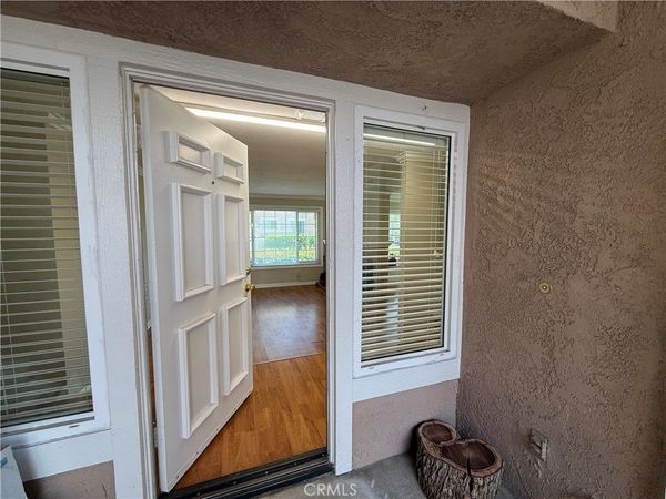 14 Woodleaf, Irvine, CA 92614