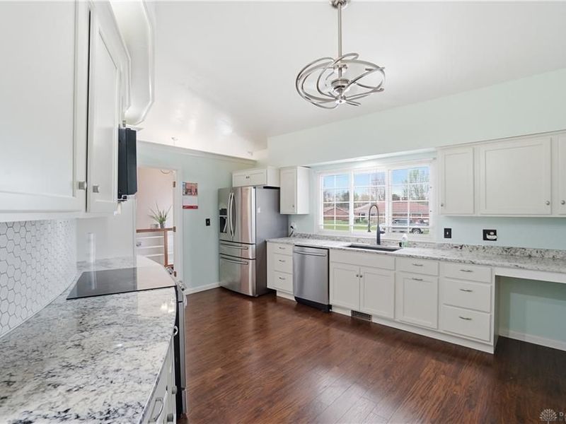 2535 Valdina Drive, Beavercreek, OH 45434 Photo 11