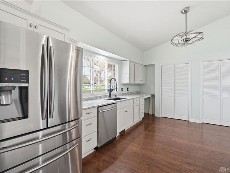 2535 Valdina Drive, Beavercreek, OH 45434 Photo 12