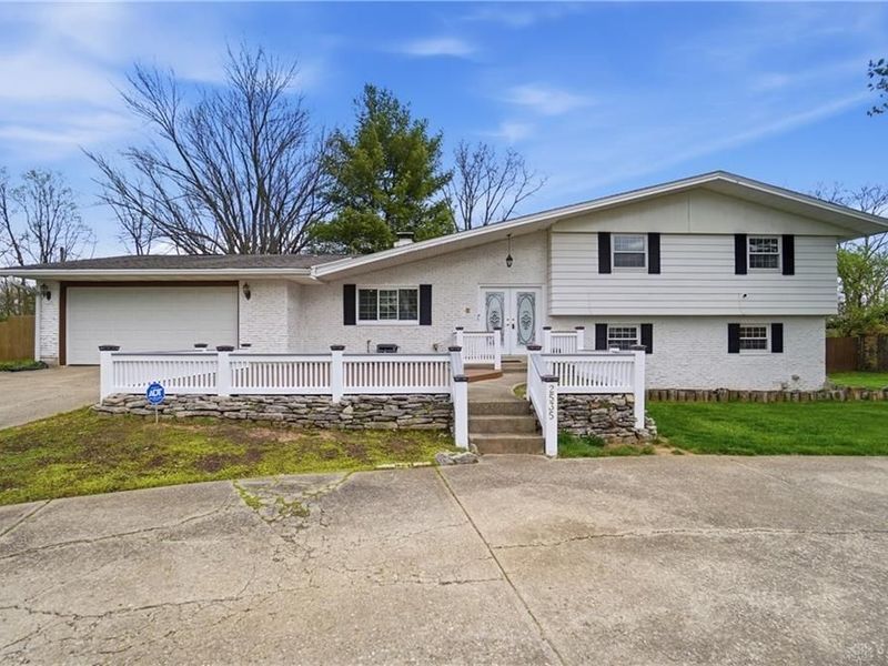 2535 Valdina Drive, Beavercreek, OH 45434 Photo 3