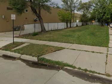 8061 Maxwell Avenue , Warren, MI 48089