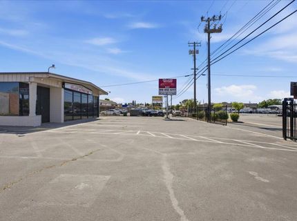 4554 Auburn Blvd, Sacramento, CA 95841 Photo