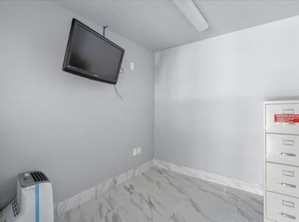 4554 Auburn Blvd, Sacramento, CA 95841 Photo