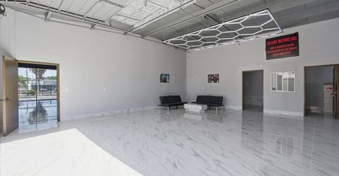 4554 Auburn Blvd, Sacramento, CA 95841 Photo