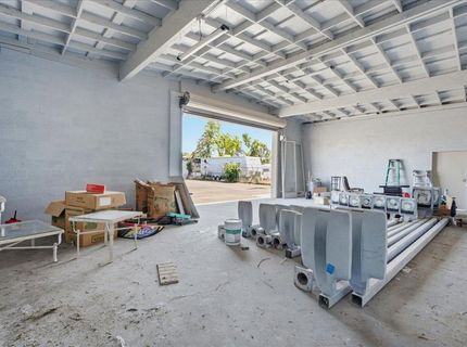 4554 Auburn Blvd, Sacramento, CA 95841 Photo