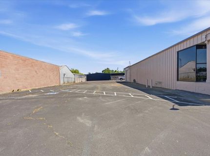 4554 Auburn Blvd, Sacramento, CA 95841 Photo