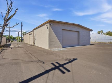 4554 Auburn Blvd, Sacramento, CA 95841 Photo