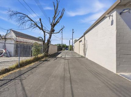 4554 Auburn Blvd, Sacramento, CA 95841 Photo