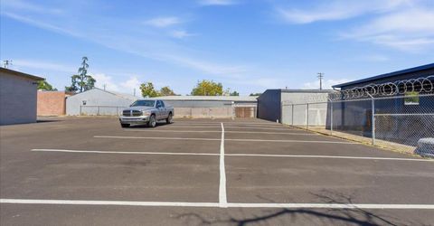 4554 Auburn Blvd, Sacramento, CA 95841 Photo