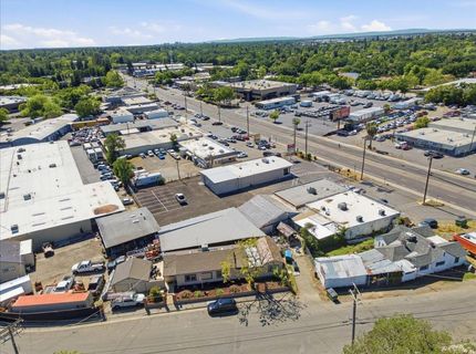 4554 Auburn Blvd, Sacramento, CA 95841 Photo