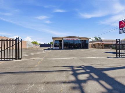 4554 Auburn Blvd, Sacramento, CA 95841 Photo