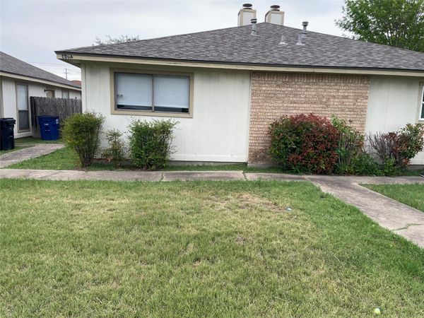 106 E Austin Ave , Unit A, Hutto, TX 78634