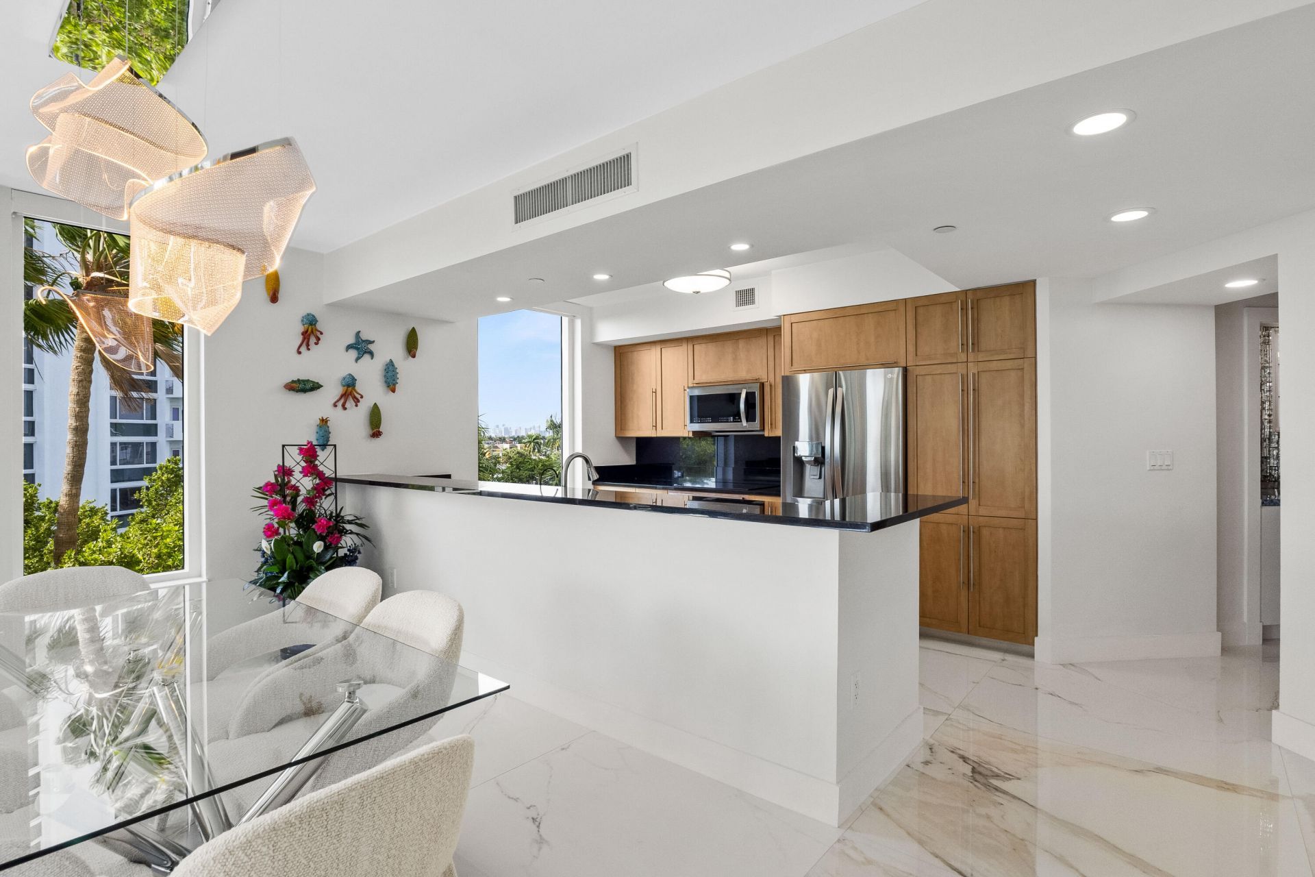 2821 N Ocean Boulevard, Unit 405s, Fort Lauderdale, FL 33308 Photo