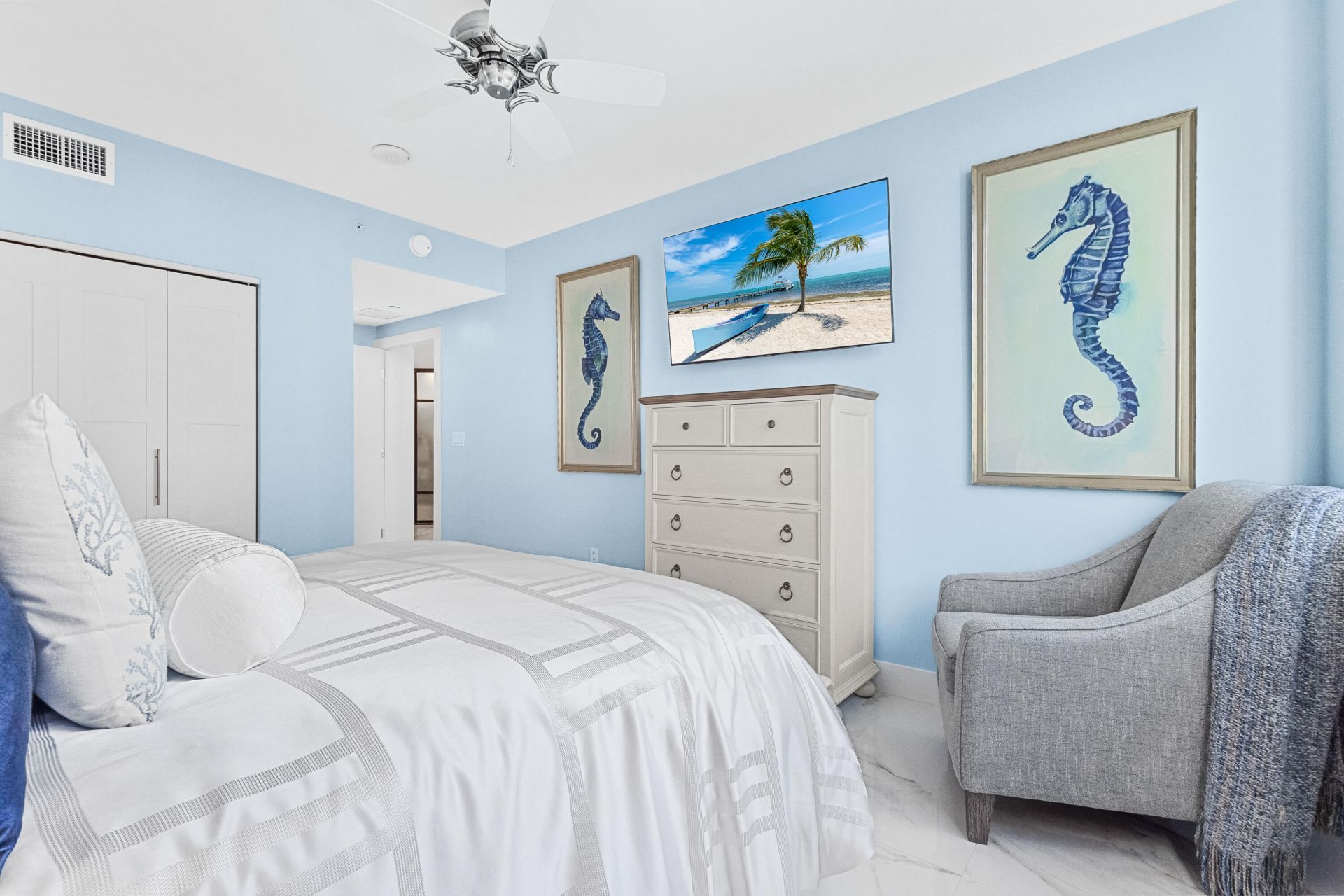 2821 N Ocean Boulevard, Unit 405s, Fort Lauderdale, FL 33308 Photo