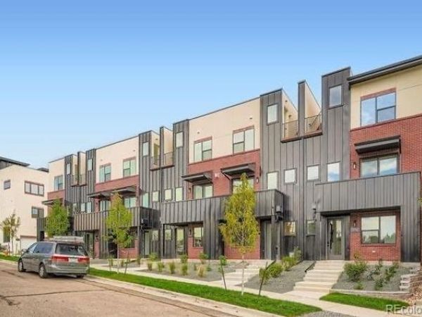 2128 Applewood Drive , Lakewood, CO 80215