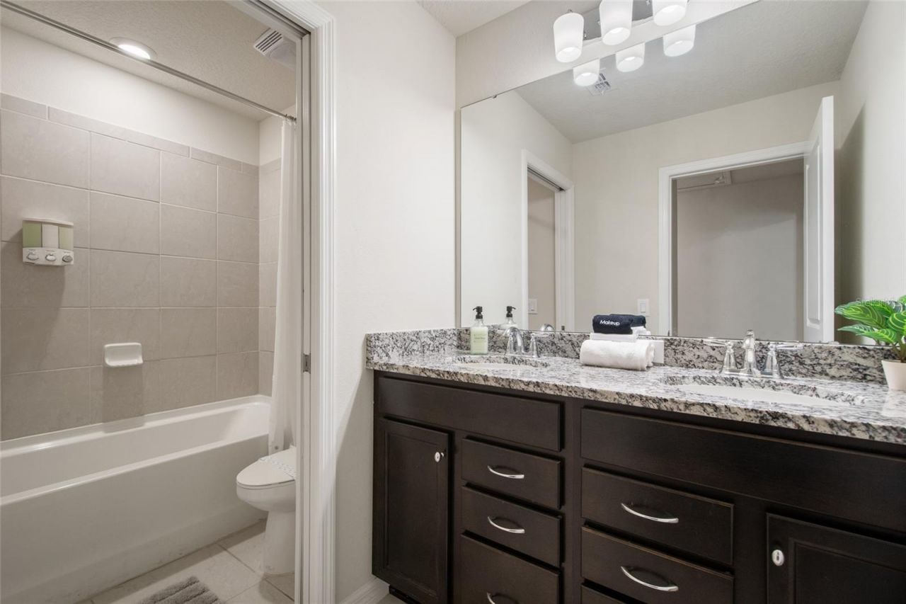 4361 Lana Avenue, Davenport, FL 33897 Photo