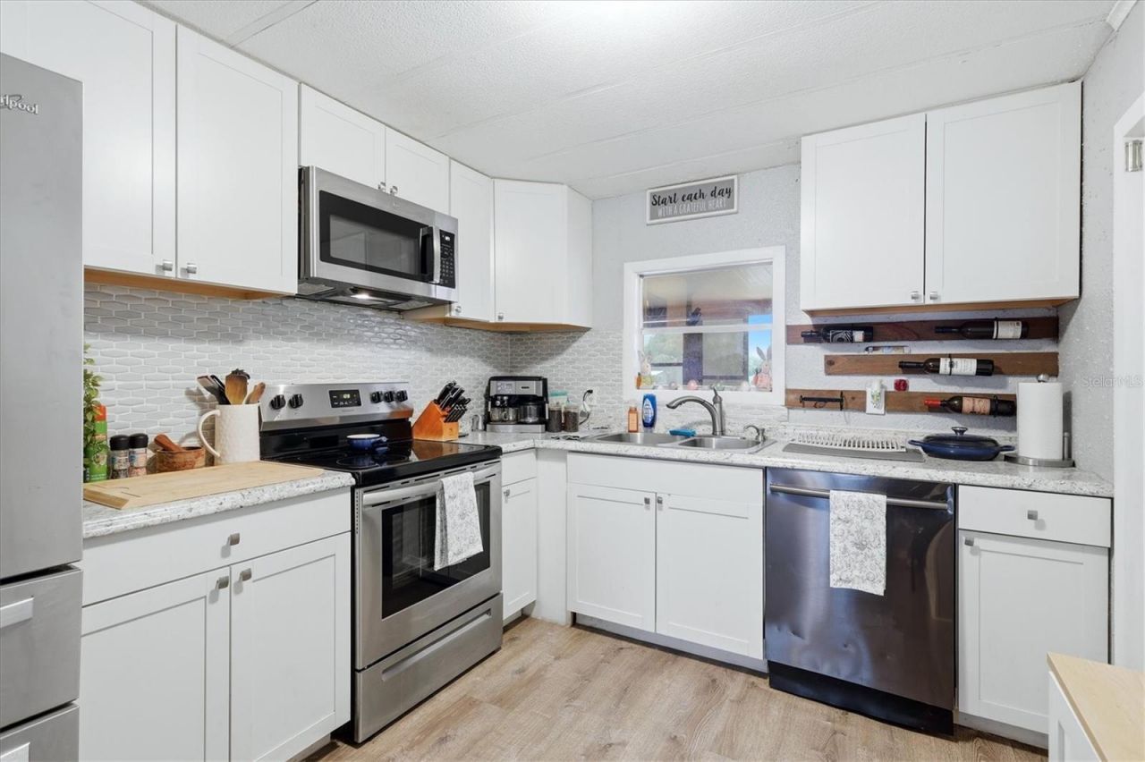 6710 36th Avenue E, Unit 181, Palmetto, FL 34221 Photo