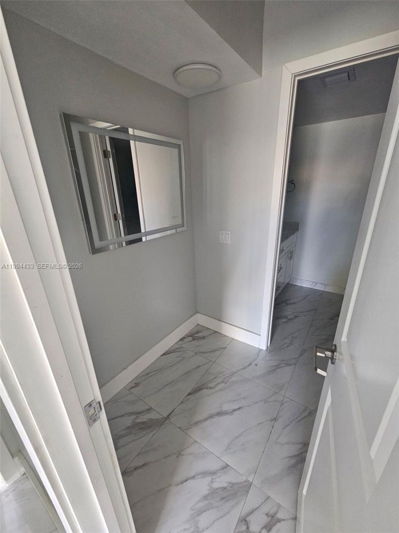 488 NE 18th Ave, Unit 103, Homestead, FL 33033 Photo