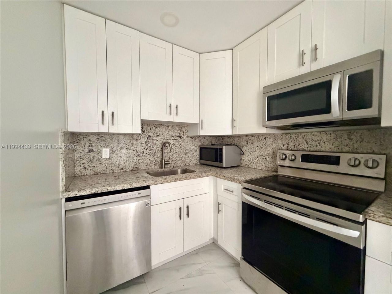 488 NE 18th Ave, Unit 103, Homestead, FL 33033 Photo