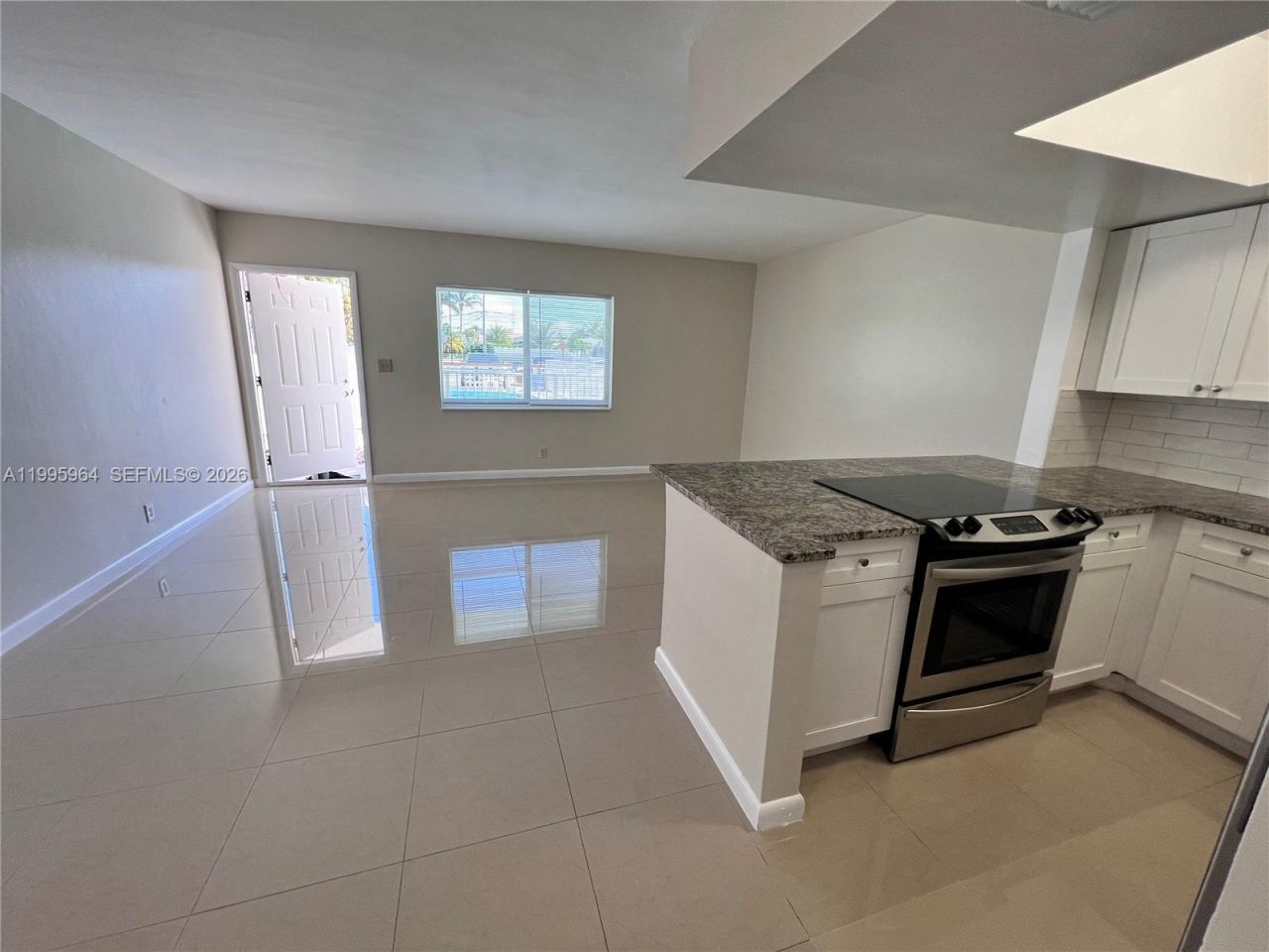 1017 SE 22nd Ave, Unit 105, Pompano Beach, FL 33062 Photo