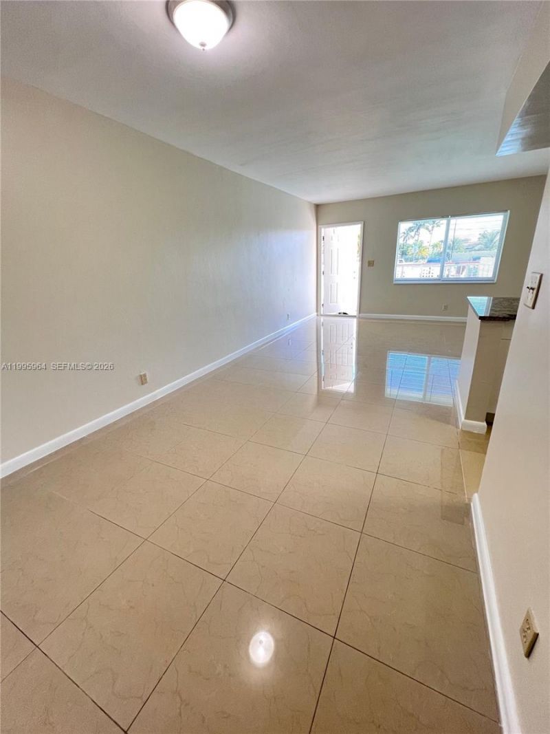 1017 SE 22nd Ave, Unit 105, Pompano Beach, FL 33062 Photo
