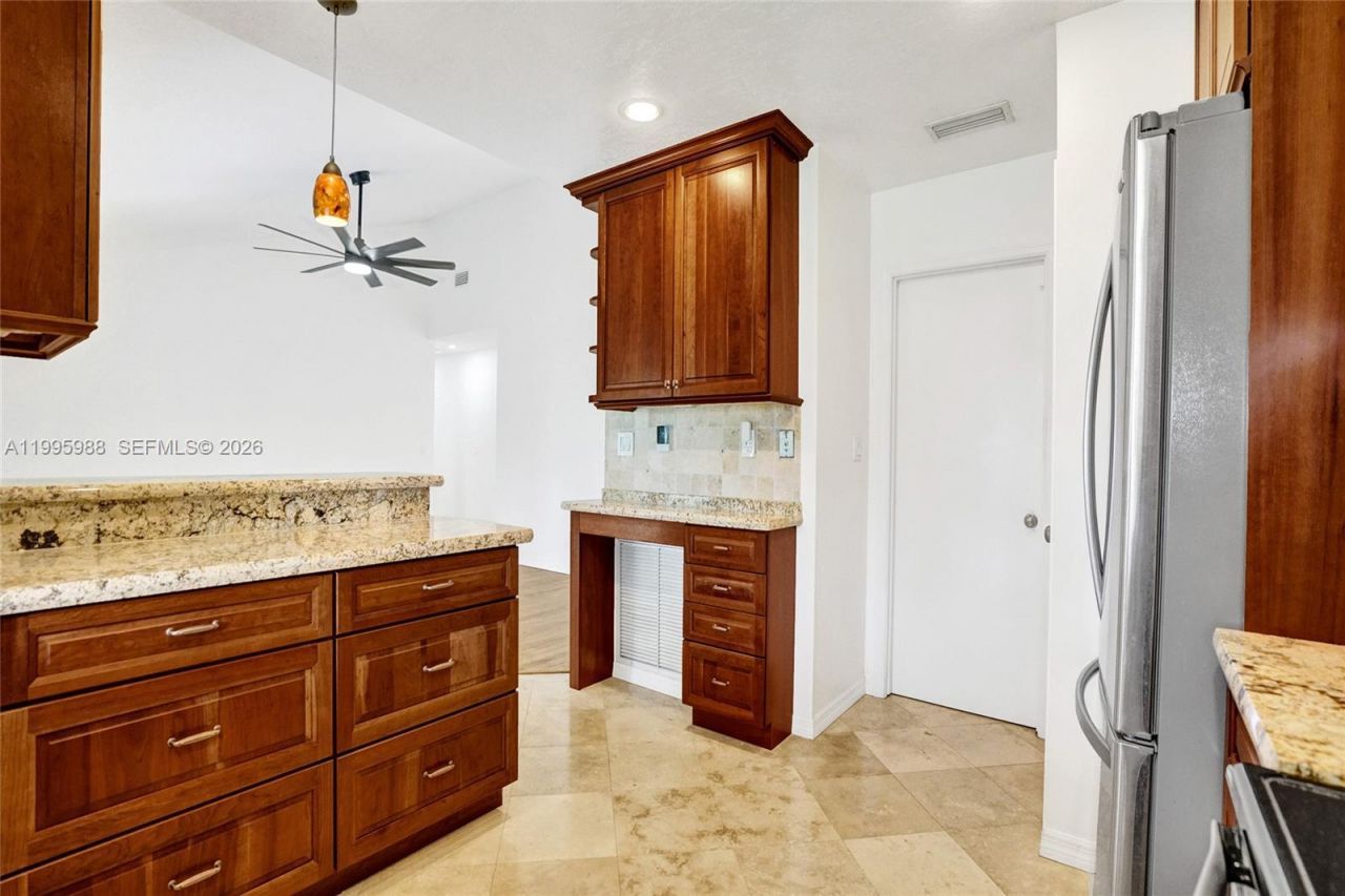 2324 NW 107th Ter , Sunrise, FL 33322 Photo