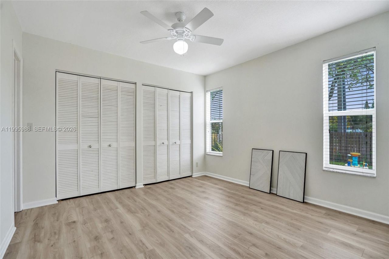 2324 NW 107th Ter , Sunrise, FL 33322 Photo