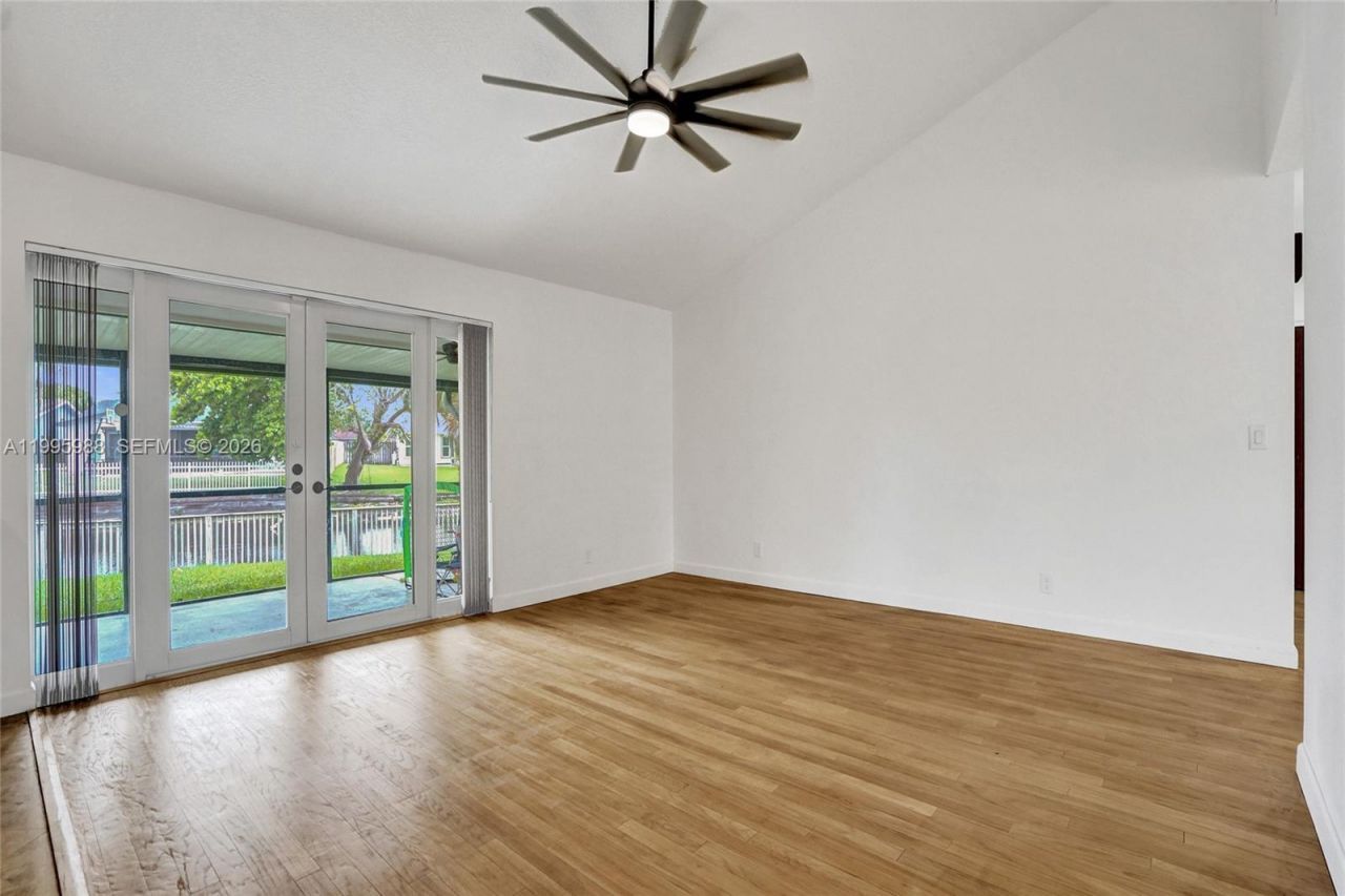 2324 NW 107th Ter , Sunrise, FL 33322 Photo