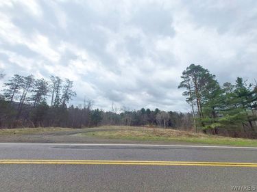 5801 Humphrey Road, Great Valley, NY 14741