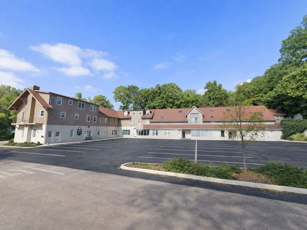 271 Country Commons Road , Unit J, Cary, IL 60013