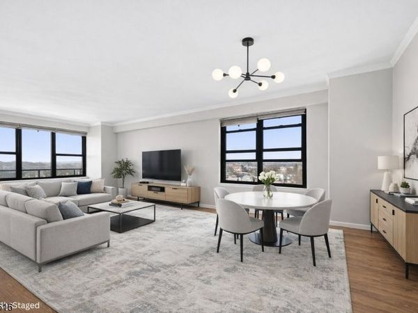 285 Aycrigg Ave, Passaic, NJ 07055