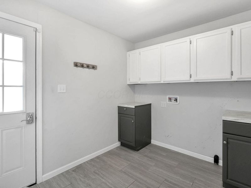 814 Chestershire Road , Columbus, OH 43204 Photo 16