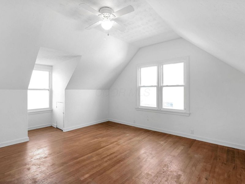 814 Chestershire Road , Columbus, OH 43204 Photo 24