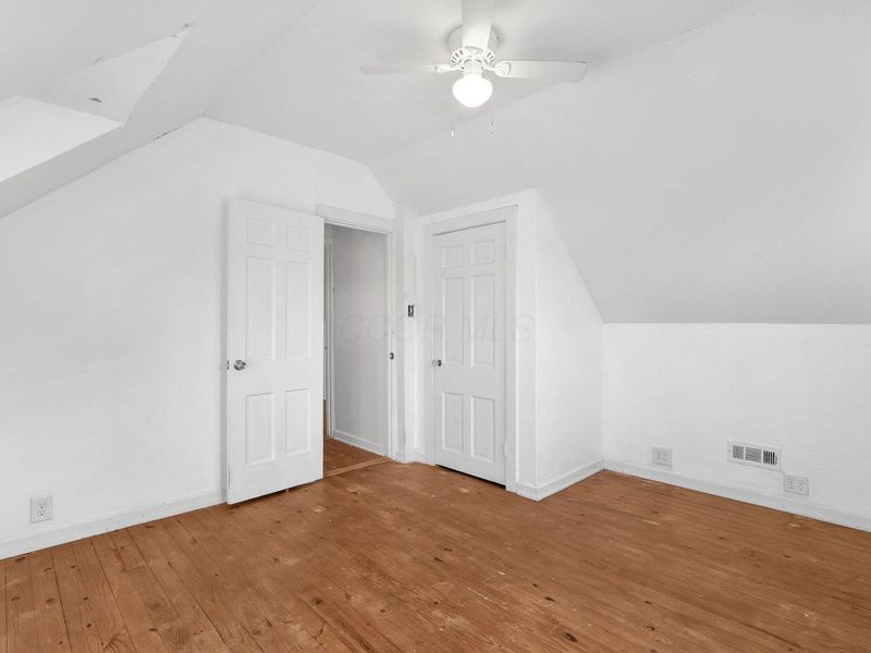 814 Chestershire Road , Columbus, OH 43204 Photo 28